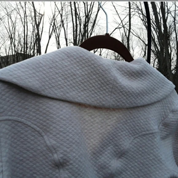 Cabi Ryder Asymmetrical Zip Quilted Moto Jacket - Picture 12 of 13